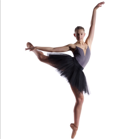 Meet your Posher, Eden - Picture 1 of 1